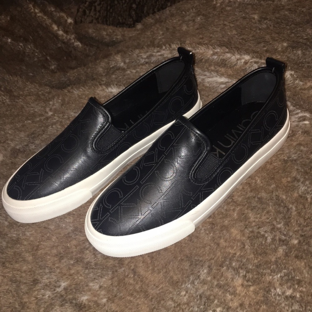 Calvin Klein Black Leather Slip-On Shoes 6